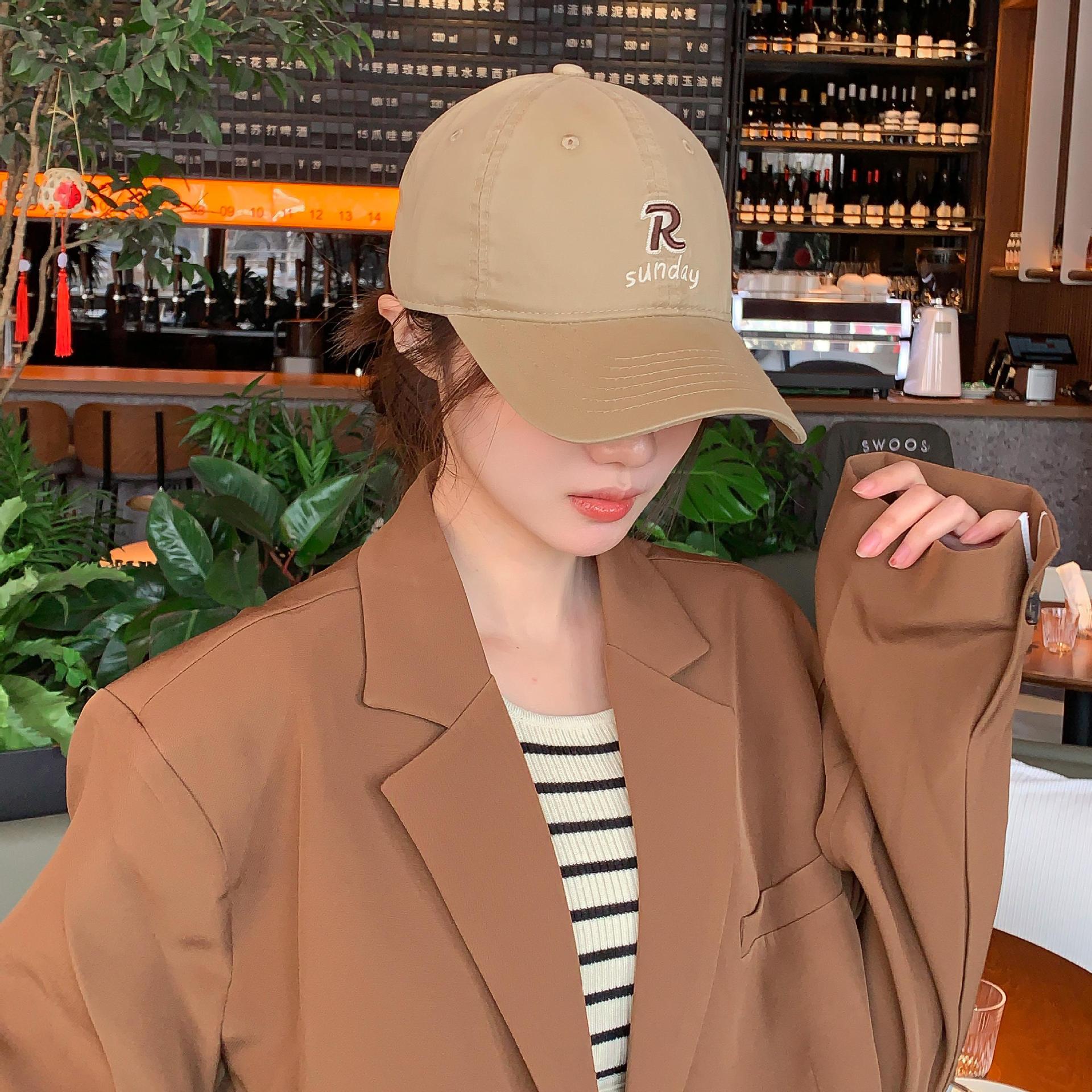 Wholesale New Spring and Summer Unisex Soft Top Embroidered Cotton Baseball Cap