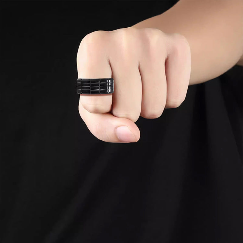 Wholesale Simple and Fashionable Batch Flower Black Plated Ring