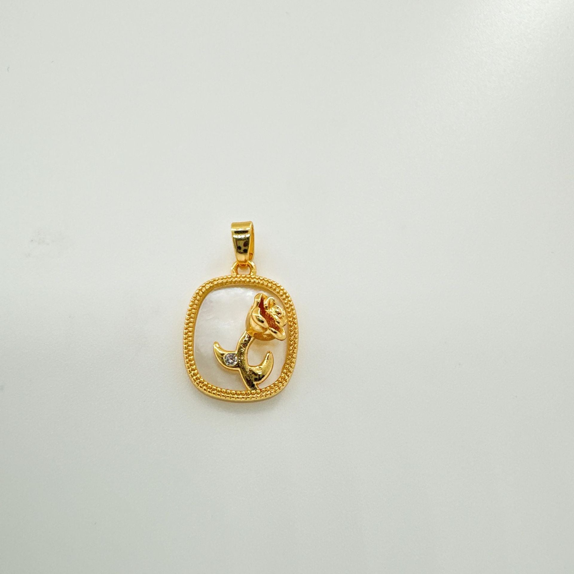 Wholesale 18K Copper Gold Plated Handmade Natural Shell Abalone Rose Eight Pointed Star Sun Pendant