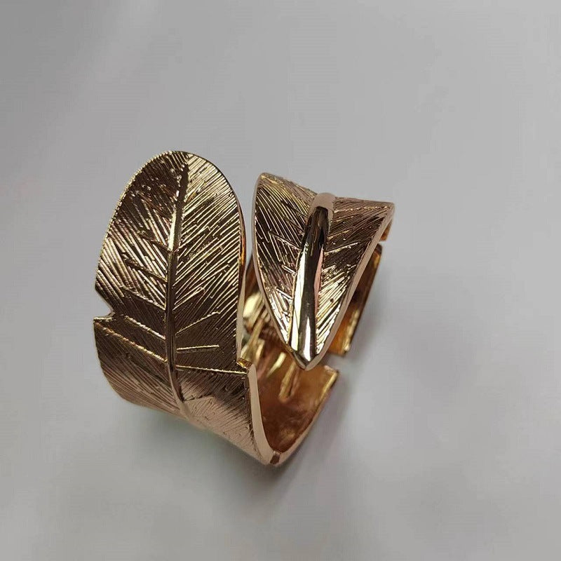 Wholesale Widened Metal Leaf Exaggerated Bracelet