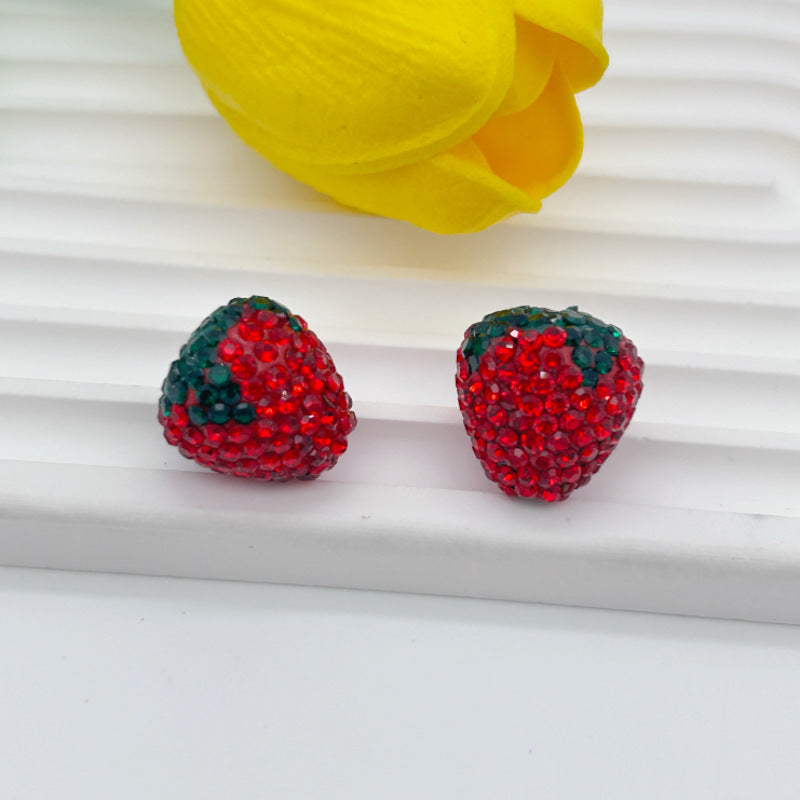 Wholesale 20pcs Strawberry clay filled with diamond beads