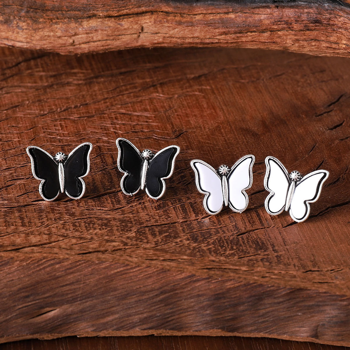 Wholesale Retro sweet colorful butterfly earrings simple and versatile fashion niche earrings for women
