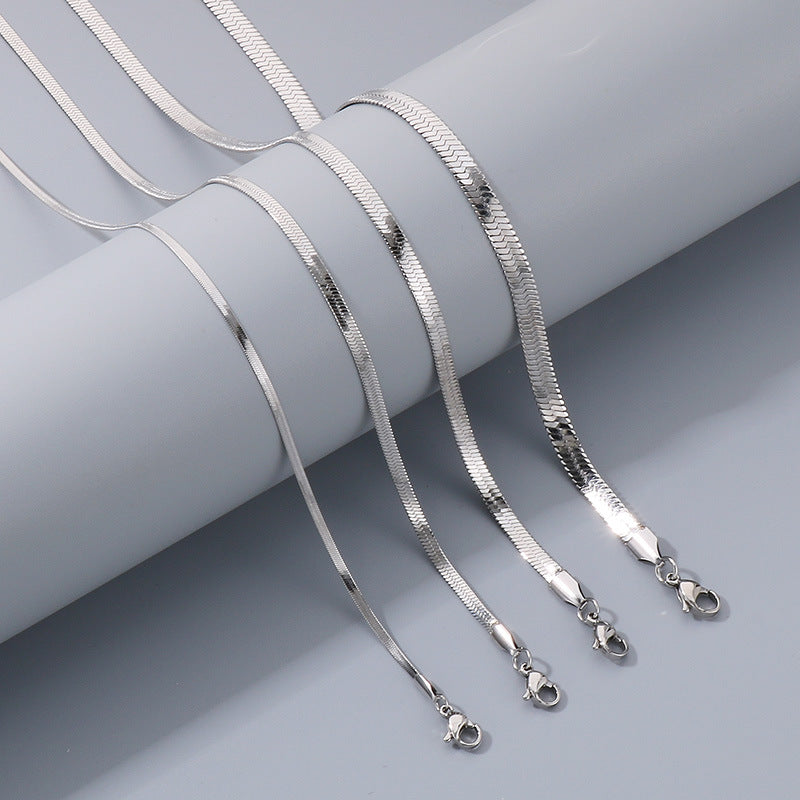 Wholesale Women's Gold Titanium Steel Chain Decoration Necklace