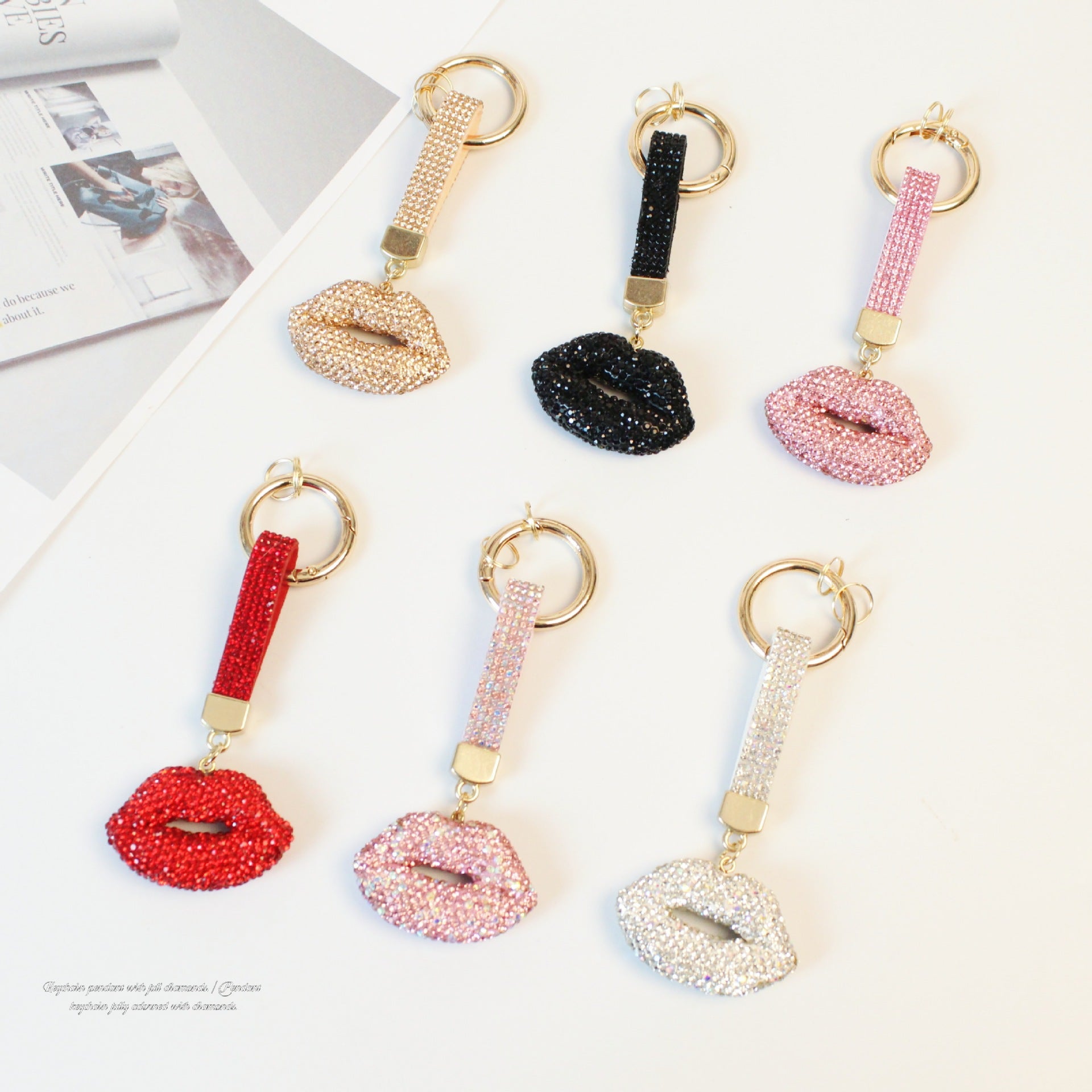 Wholesale Creative lips keychain