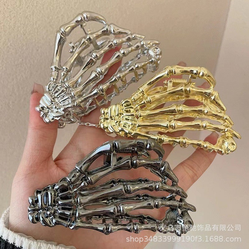 Wholesale skull claw metal grip hairpin niche back head coil hair high sense shark clip hair grip headdress