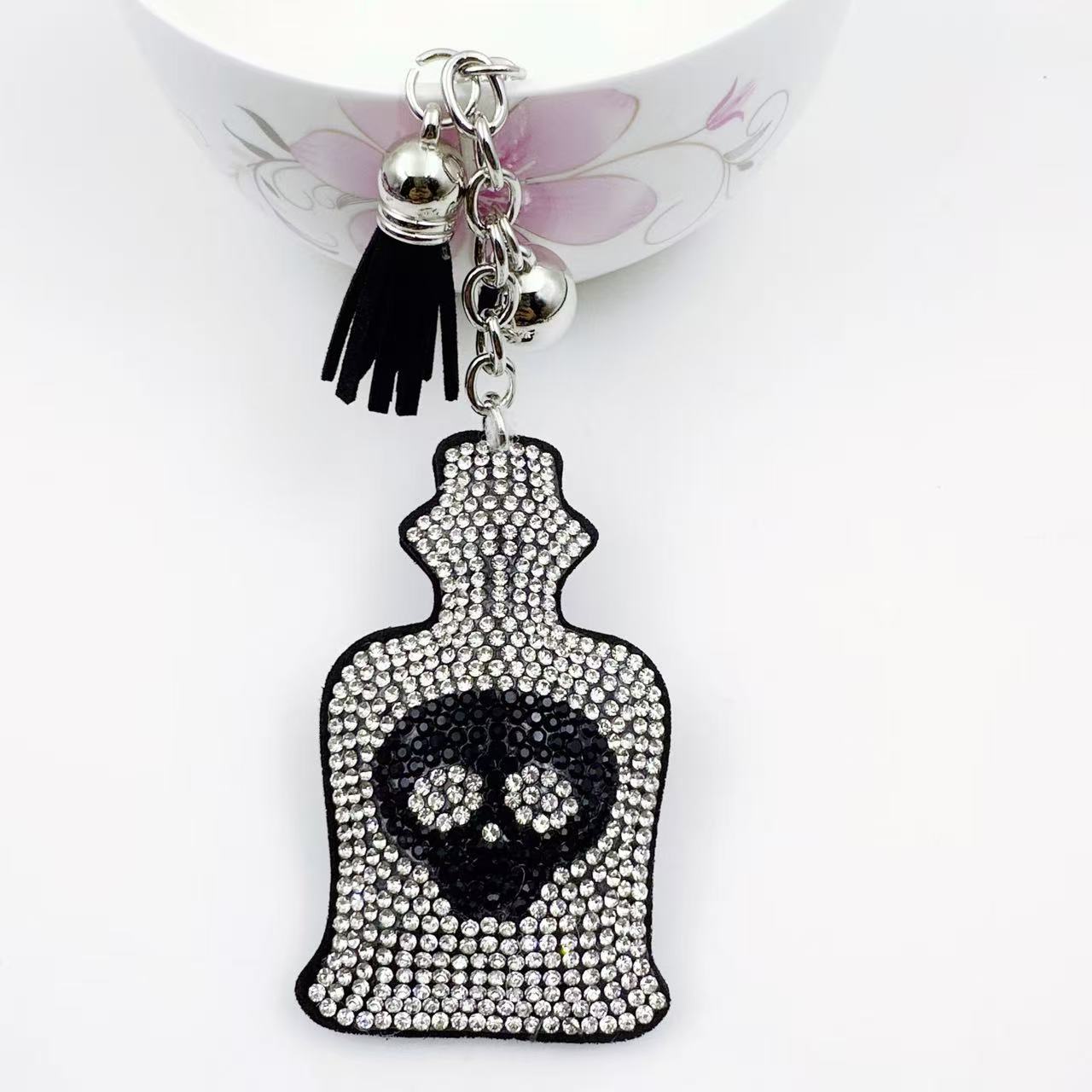 Wholesale Rhinestone Skull Keychain  Ghost Design Bag Charm Stylish Gift For Keys