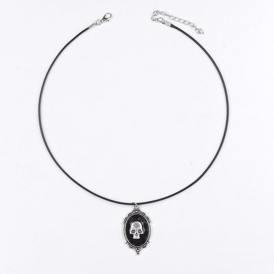 Wholesale  dark charm skull pendant necklace retro exaggerated punk