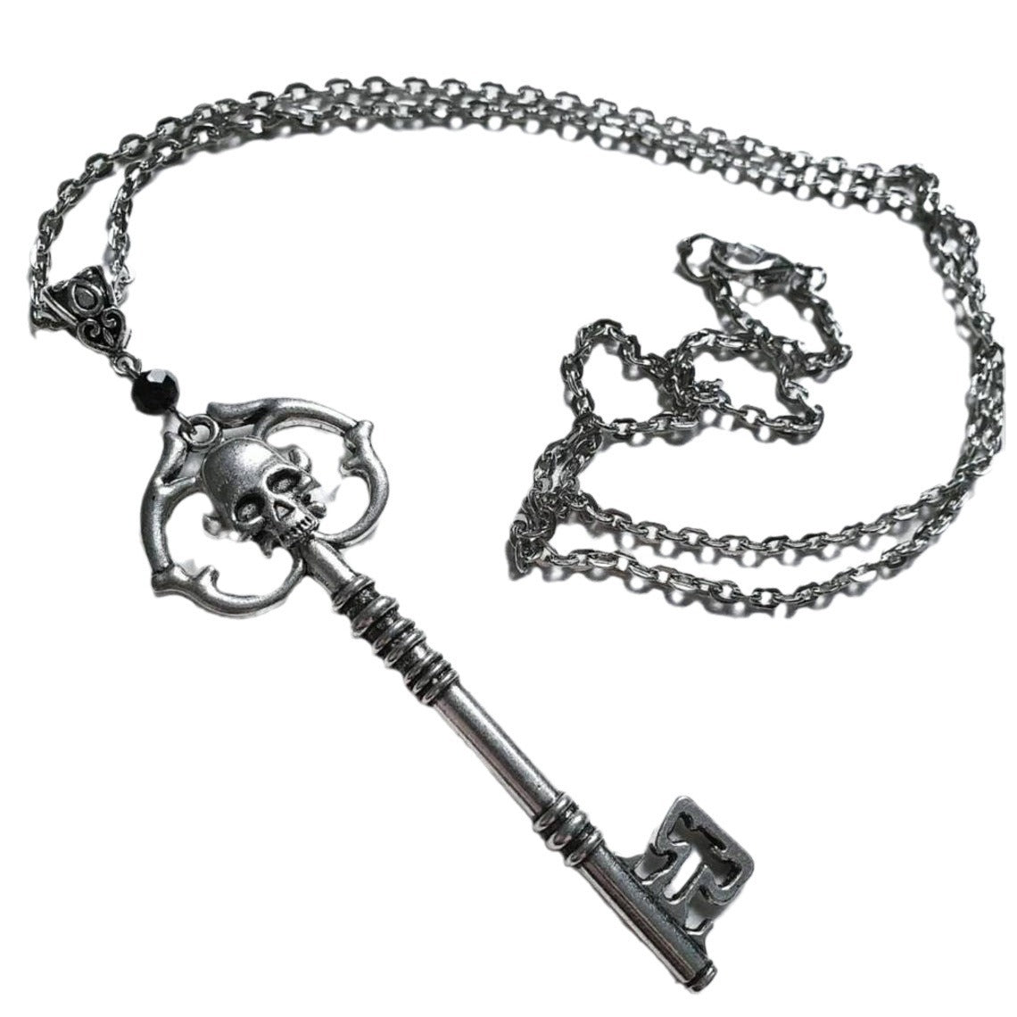 Wholesale Gothic Dark Skull Key Necklace