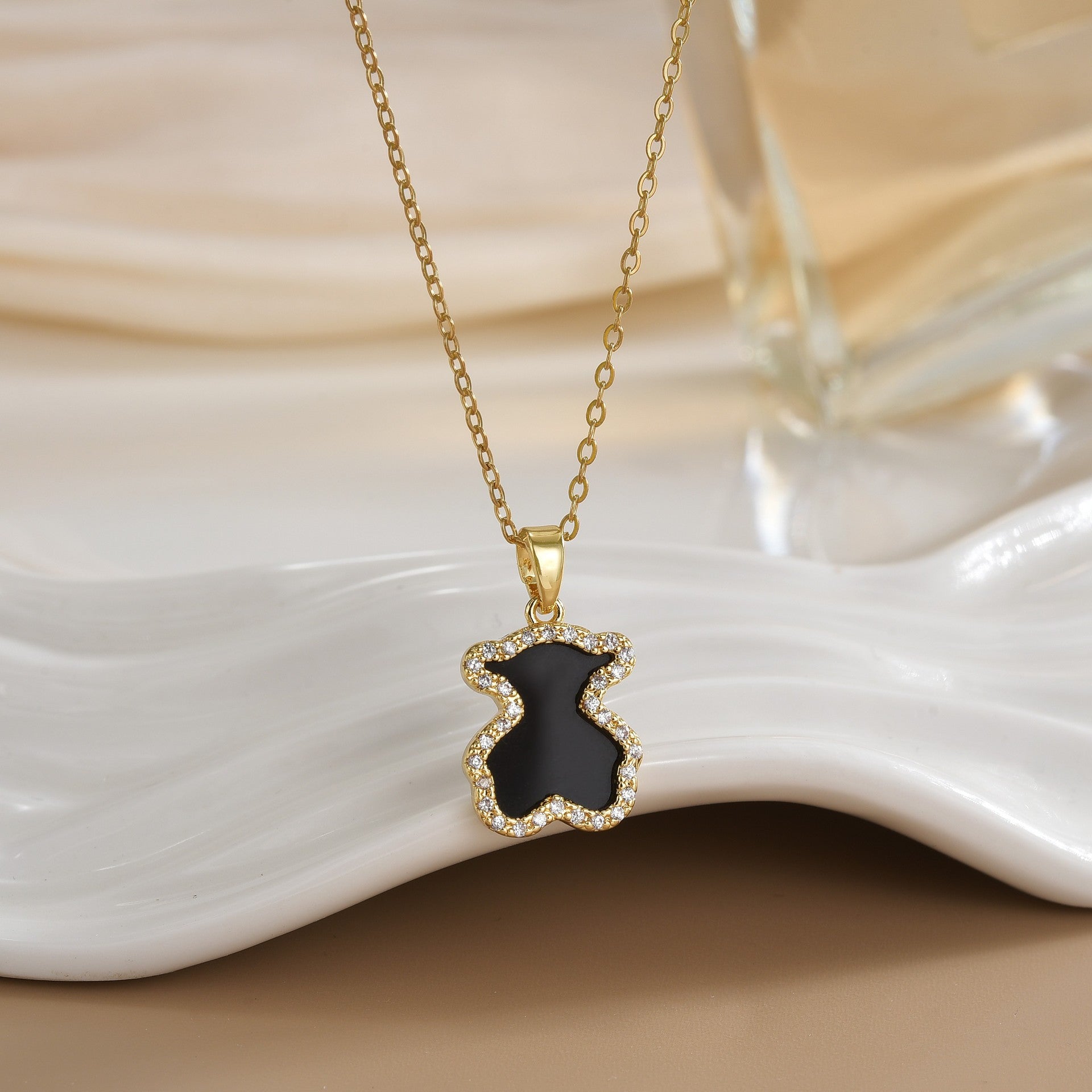 Wholesale Cartoon Cute Bear Diamond Set Titanium Steel Necklace