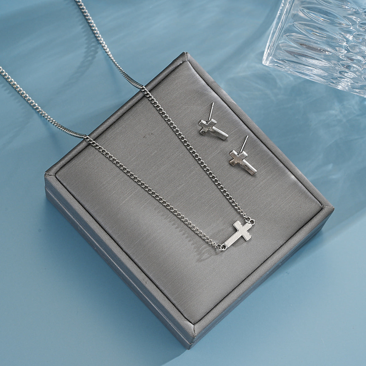 Wholesale Simple niche design cross earrings bracelet necklace set