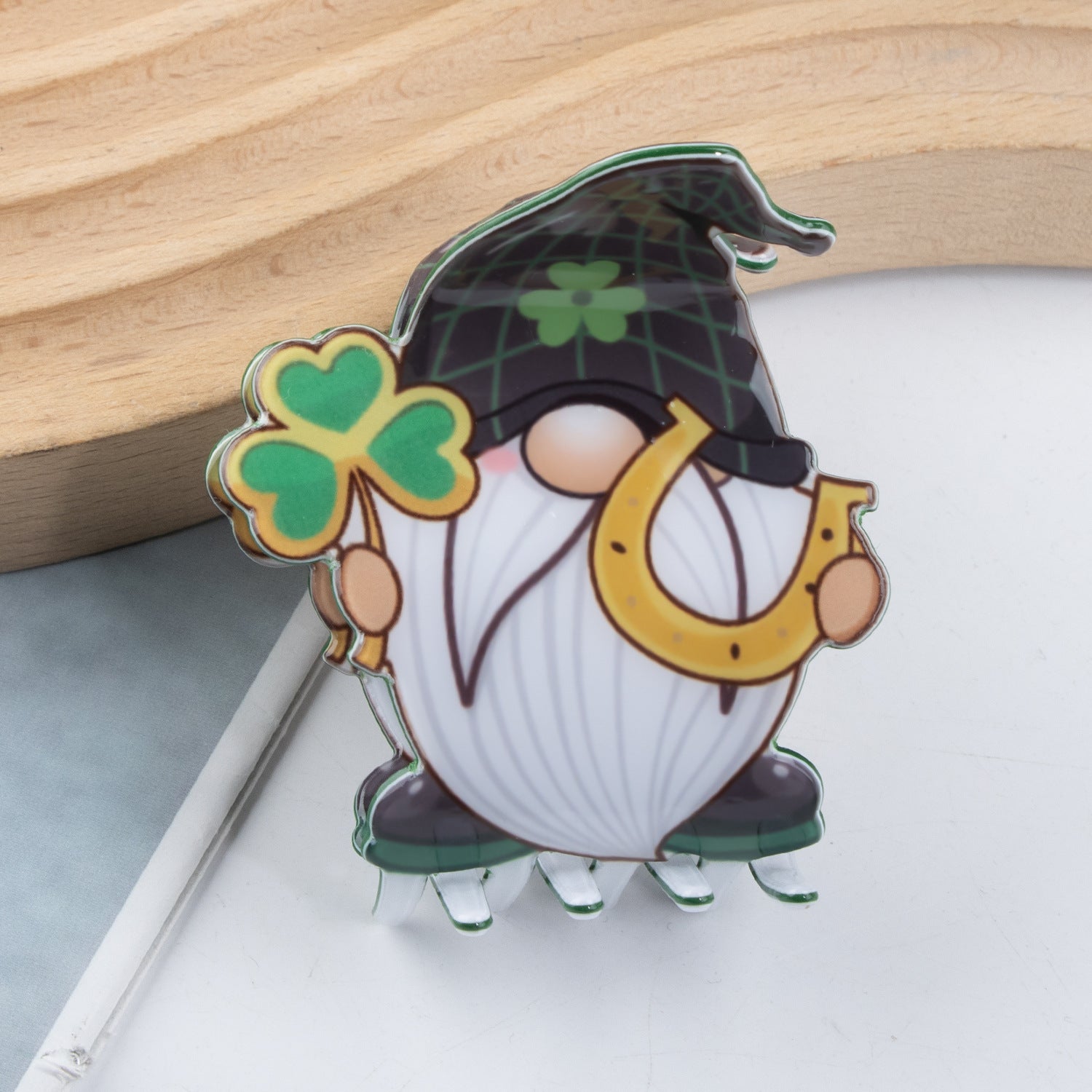 Wholesale St. Patrick's Day Green Old Dwarf Shamrock Pvc 6cm Hair Clip