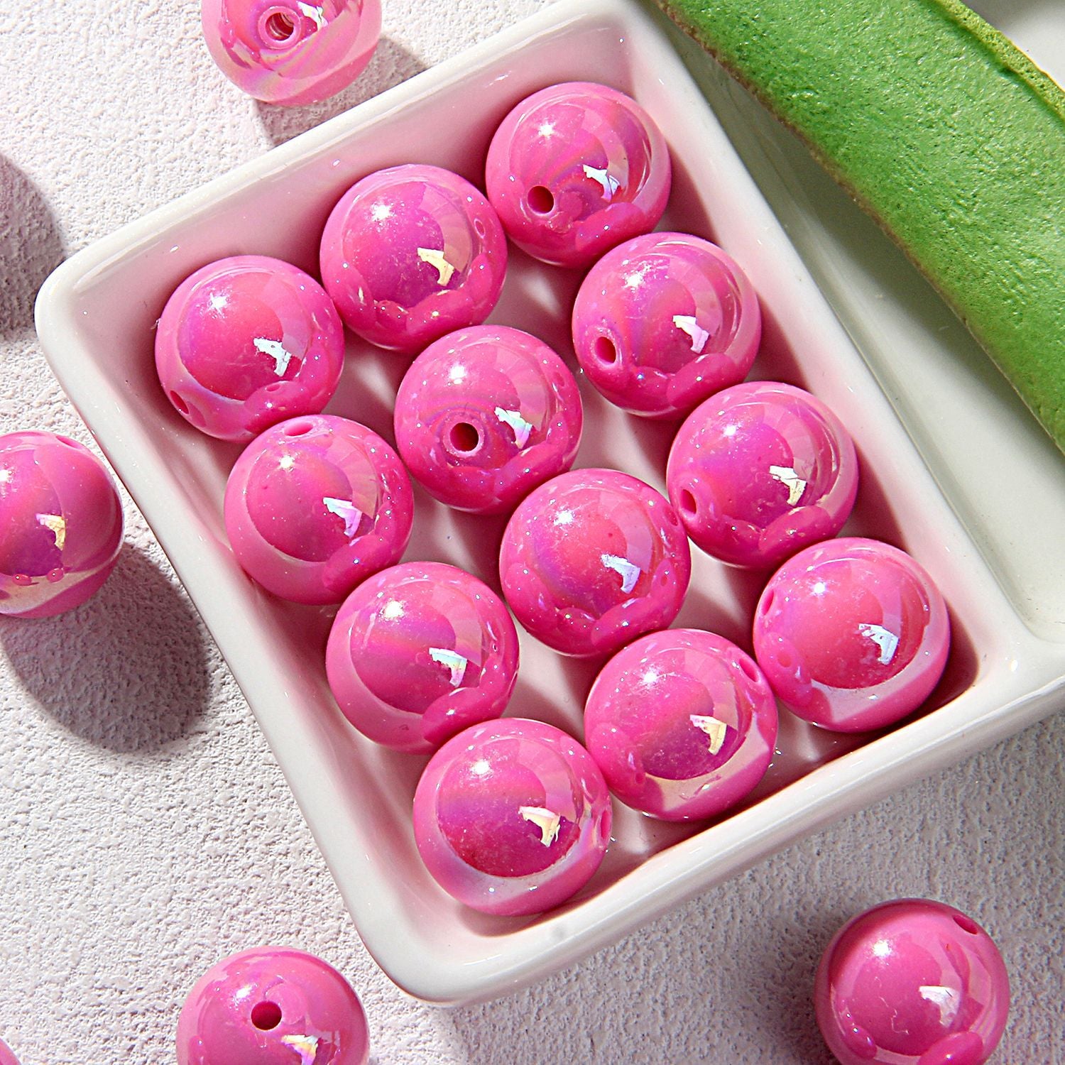 Wholesale 20pcs acrylic plated color beaded hand-painted beads ovules diy