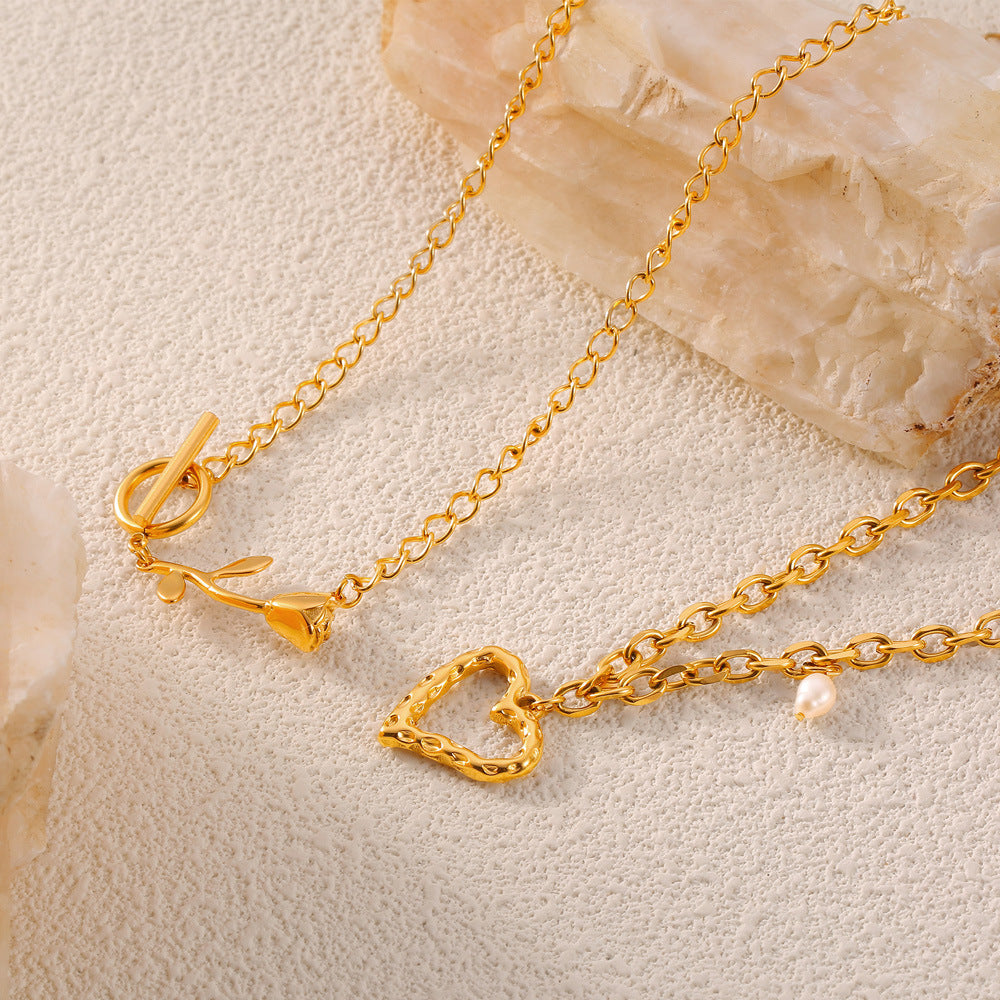 Wholesale Valentine' s Day heart-shaped rose Titanium Steel Necklace