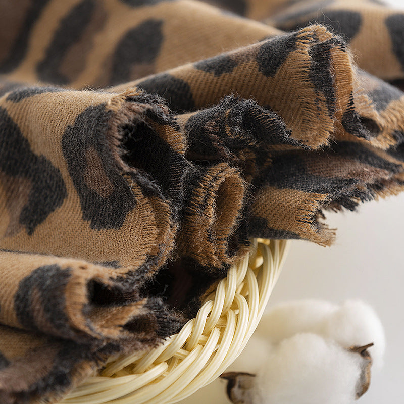 Wholesale Leopard Print Soft and Warm Cashmere Printed Scarf