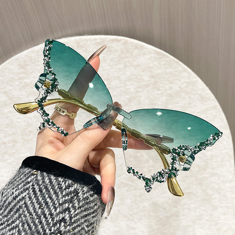 Wholesale Cross-border New Butterfly Shaped Sunglasses Large Frame Prom Party Show Fashion Diamond-encrusted Sunglasses Women's Sunglasses