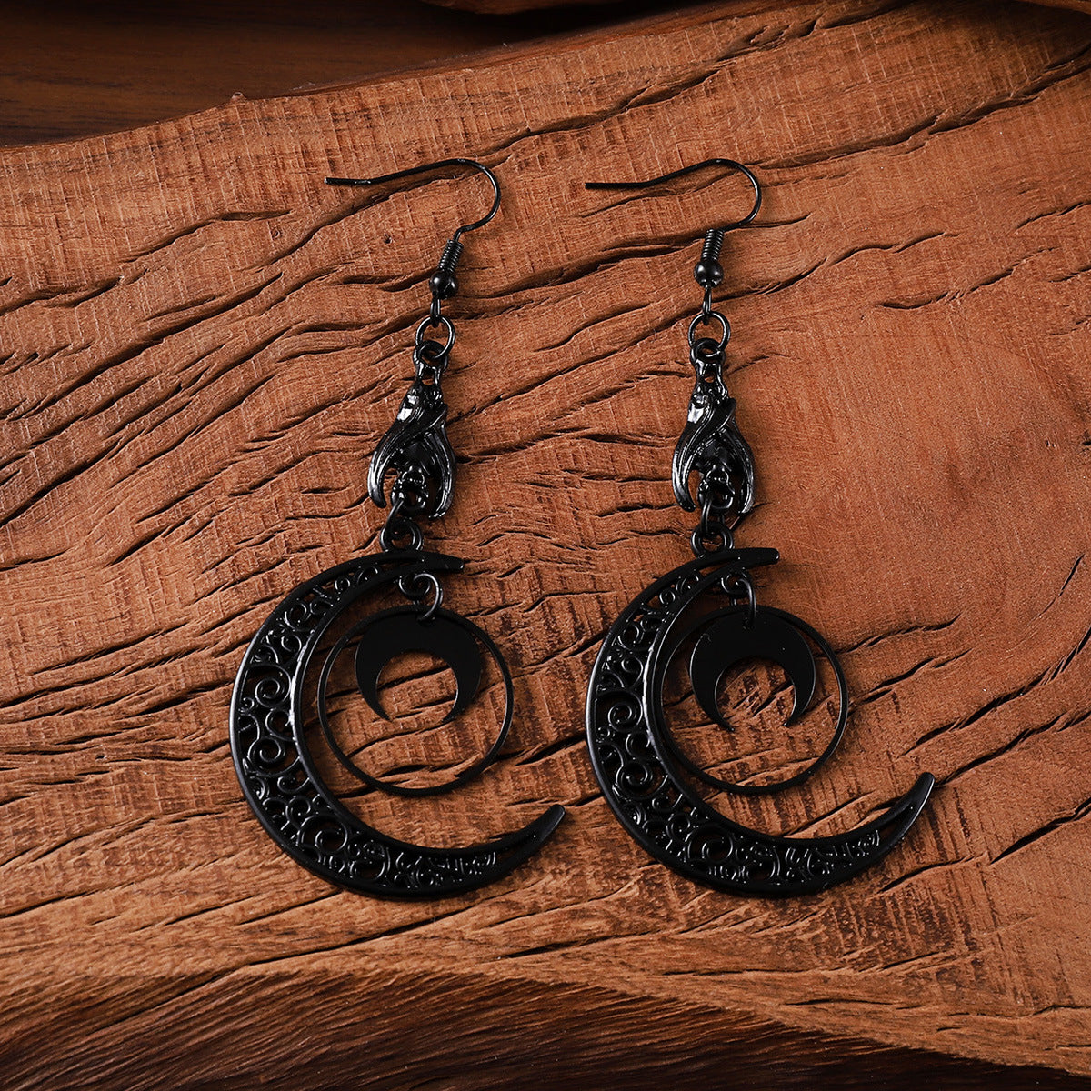 Wholesale Punk dark ing crescent pendant earrings