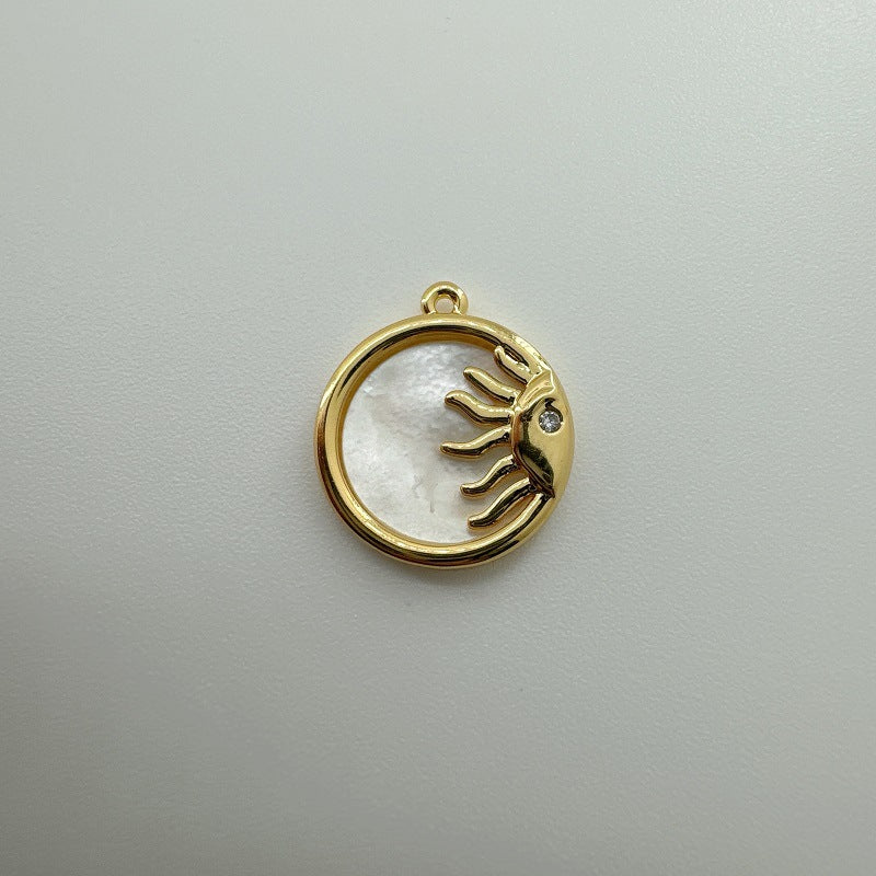 Wholesale 18K Copper Gold Plated Handmade Natural Shell Abalone Rose Eight Pointed Star Sun Pendant