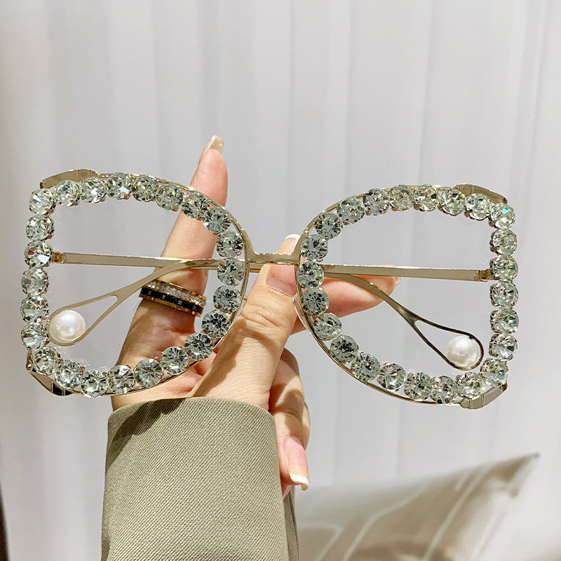 Wholesale Square Frame Diamond and Pearl Temple PC Sunglasses