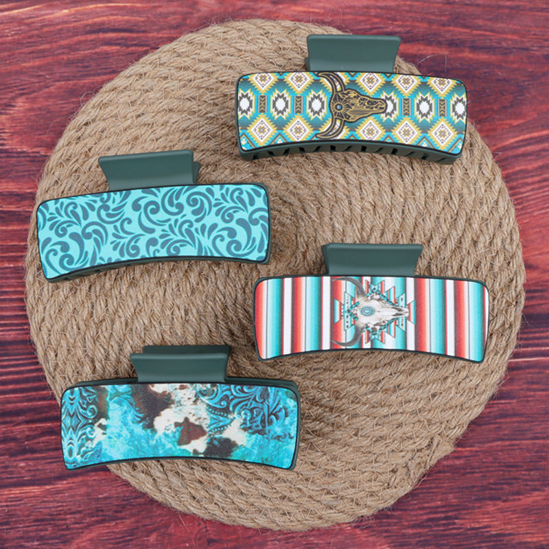 Wholesale Retro Personalized Western Bohemian Style Cow Head Stripe Pattern Leather Gripper