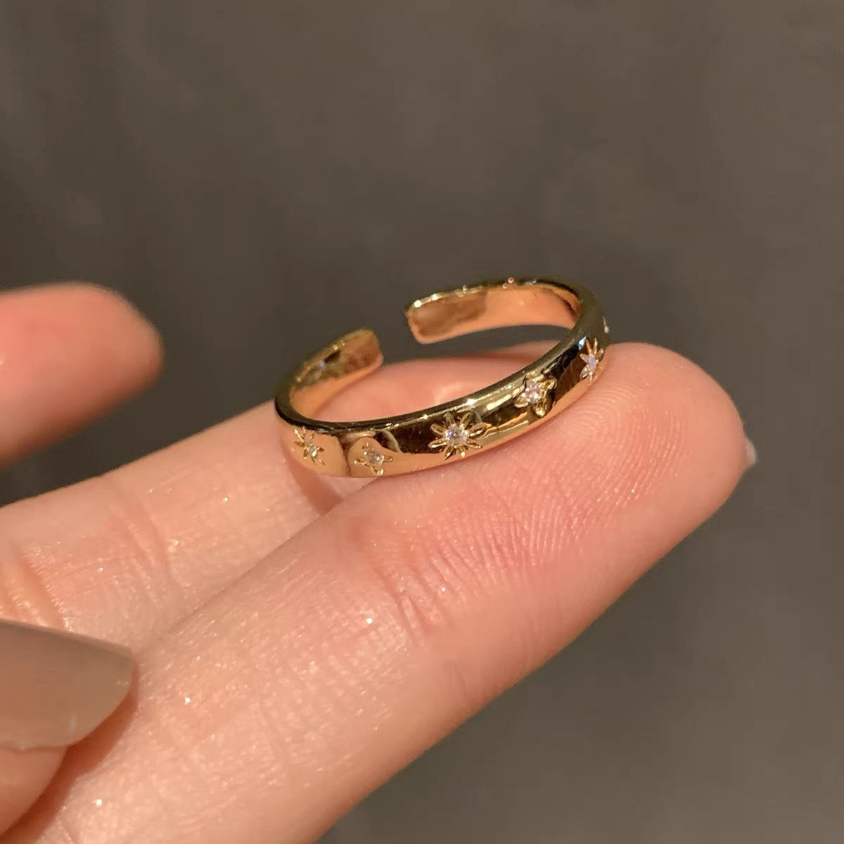 dxx-img:28296d4946398a435412bcea85f80b7a,OLY-RS-5558859349449-M1