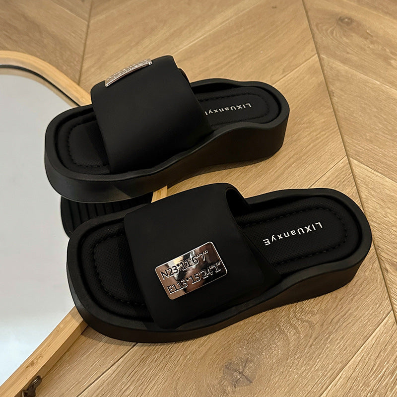 Wholesale Metal Velcro Sandals Slippers Women's Summer New Thick Bottom Shit Feeling Beach Slippers