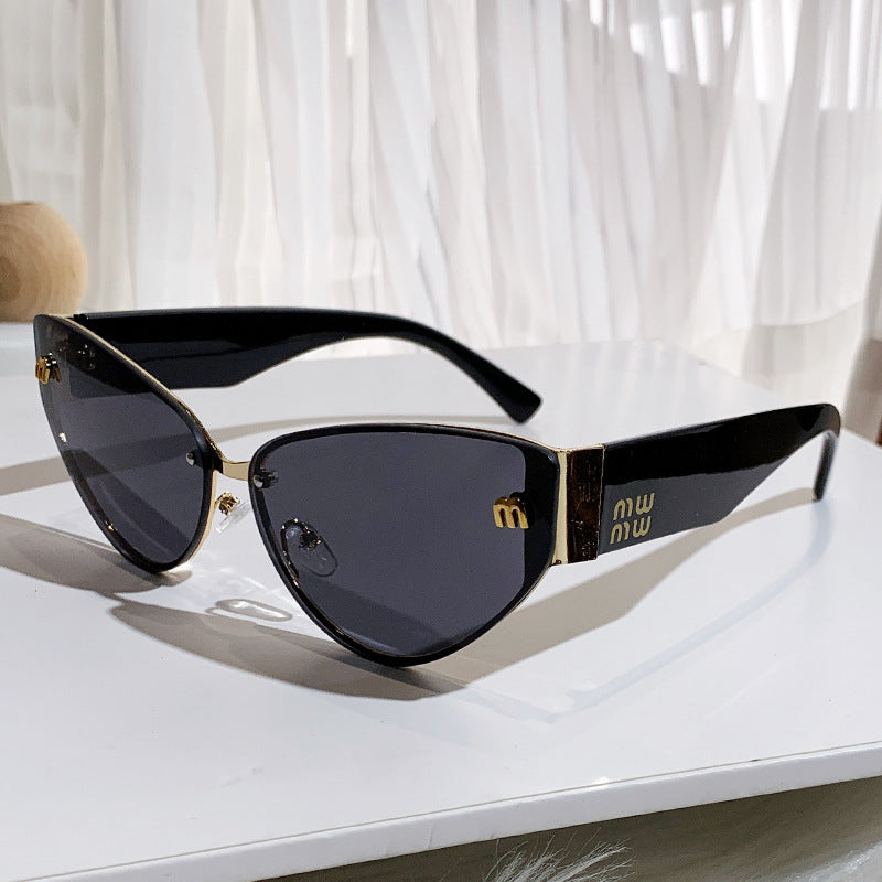 Wholesale Letter Cat Eye Retro Sunglasses