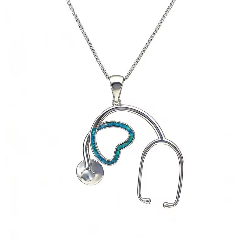 Wholesale heart-shaped stethoscope pendant necklace luxury clavicle chain