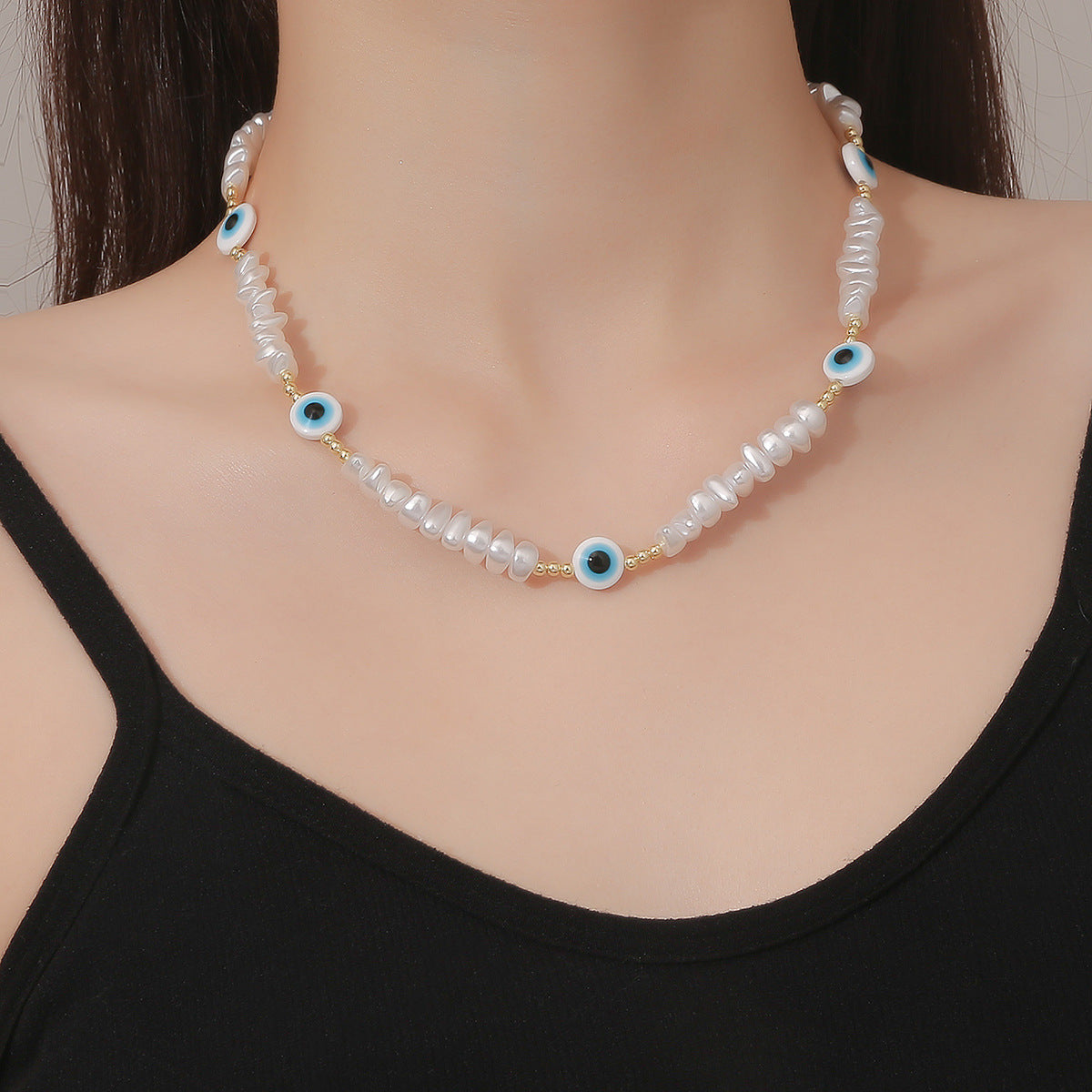 Wholesale Devil' s Eye Pendant Multi-Layer Necklace