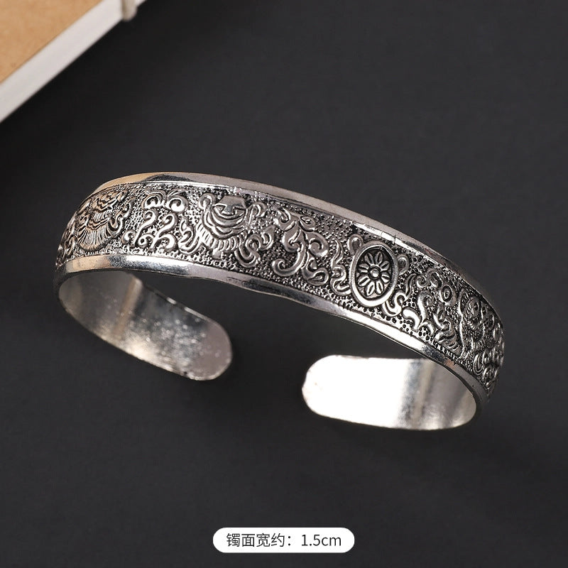 Wholesale  ethnic style retro court Chinese carved ancient silver bracelet personality exotic bracelet