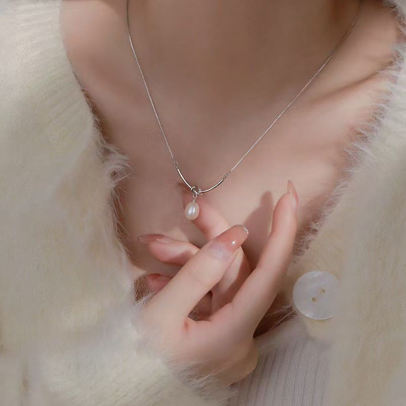 Wholesale Aquamarine design necklace pendant moonstone clavicle chain