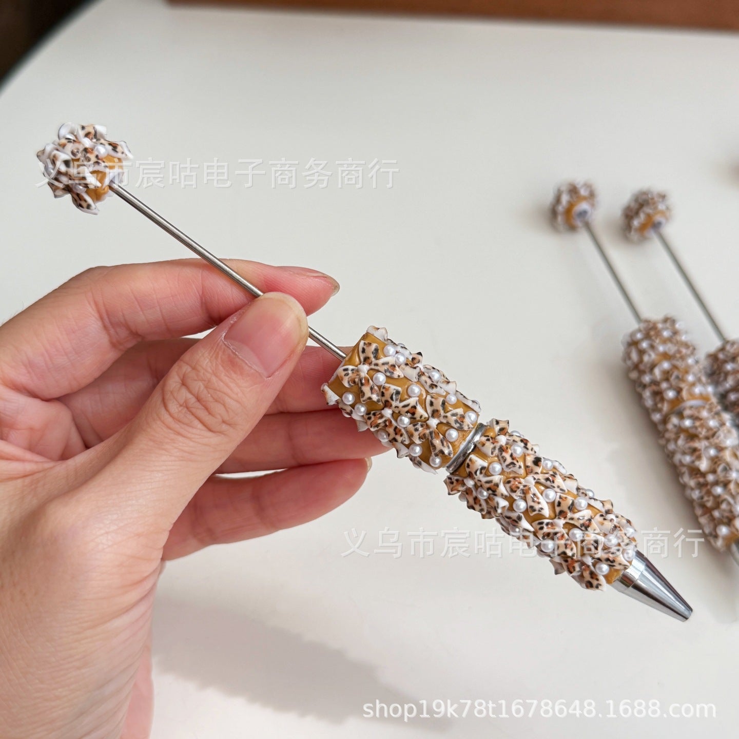 Wholesale 2pcs Leopard Print Bow Pearl Full Diamond DIY Beadable Pen