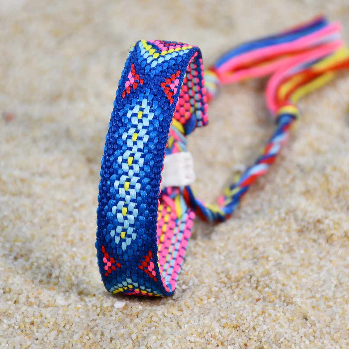 Wholesale Nepal ethnic style hand-woven hand rope color tassel Bohemian bracelet