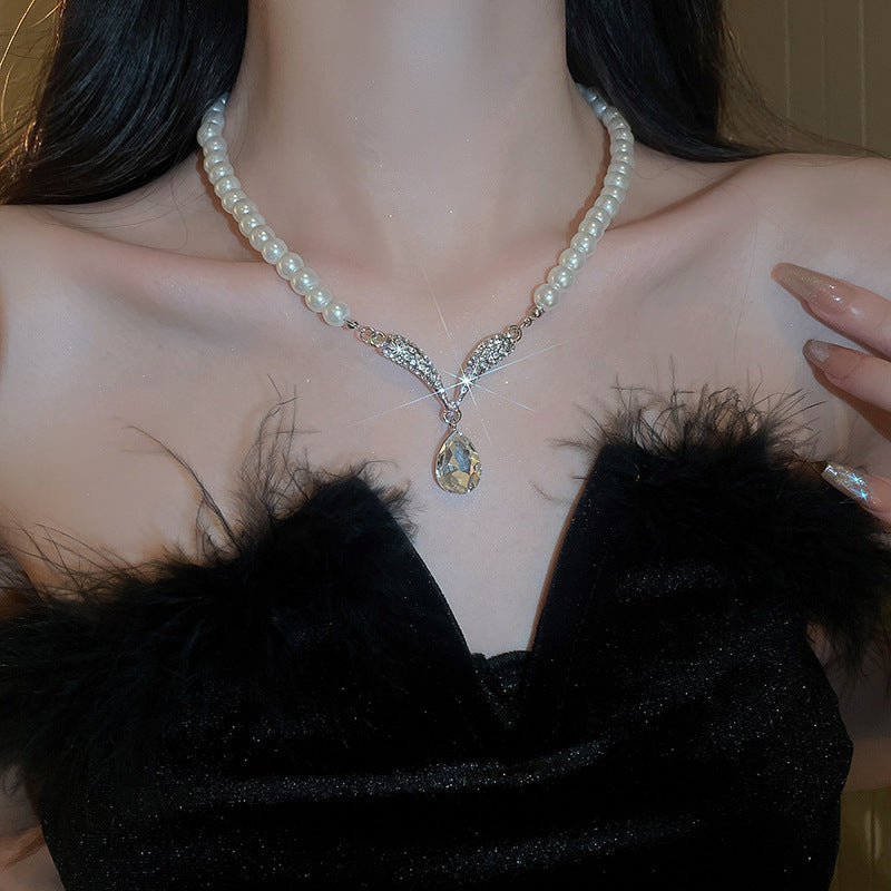 Wholesale Diamond Drop Pearl Earrings and Necklace Set