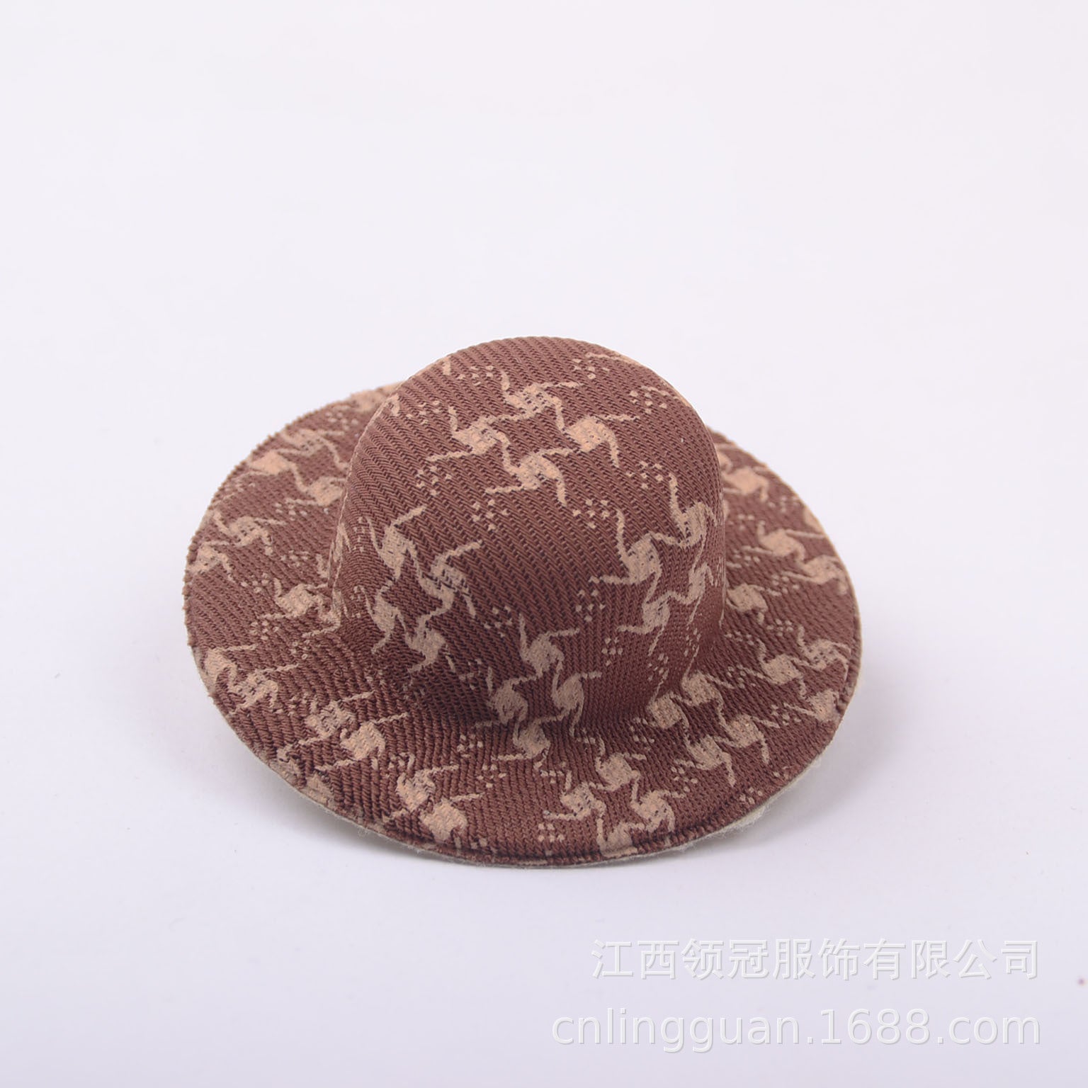 Wholesale Mobile phone pendant perfume holder hat ornaments doll accessories diy hand-made Meng Qiqi hat vintage printing 5.8CM