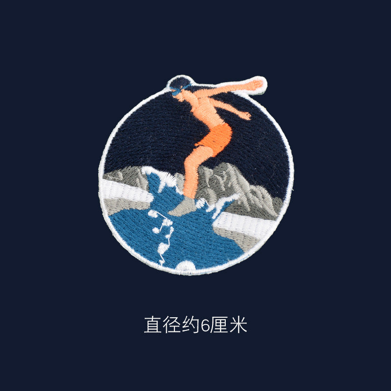 Wholesale Embroidered Extreme Sports Logo Patches Stylish Emblem Badges For Coats And Bags Fashion DIY Accessory