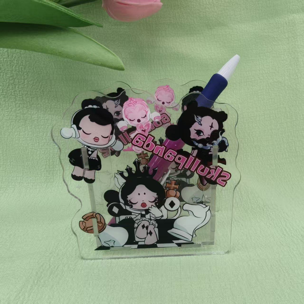 Wholesale  Creative Cute Cartoon Acrylic Pen Holder  OLY Exclusive