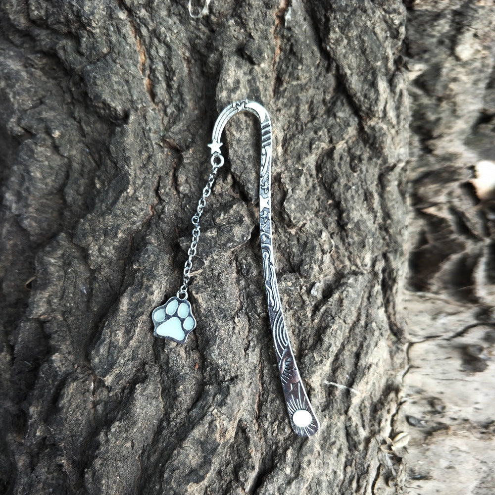 Wholesale Dog Paw Luminous Metal Bookmark