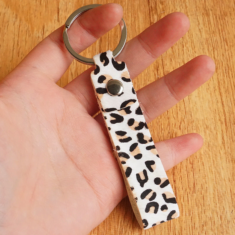 Wholesale 3pcs Creative Diy West Leather Horse Hair Leopard Print Army Green Print West Leather Keychains