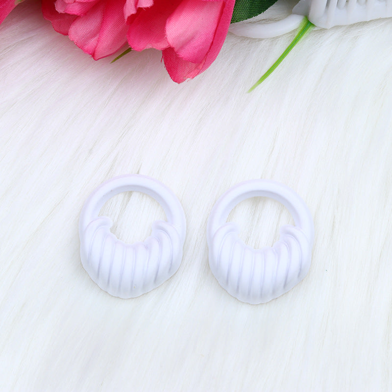 Pendientes acrílicos de pintura en aerosol tridimensional en forma de color al por mayor