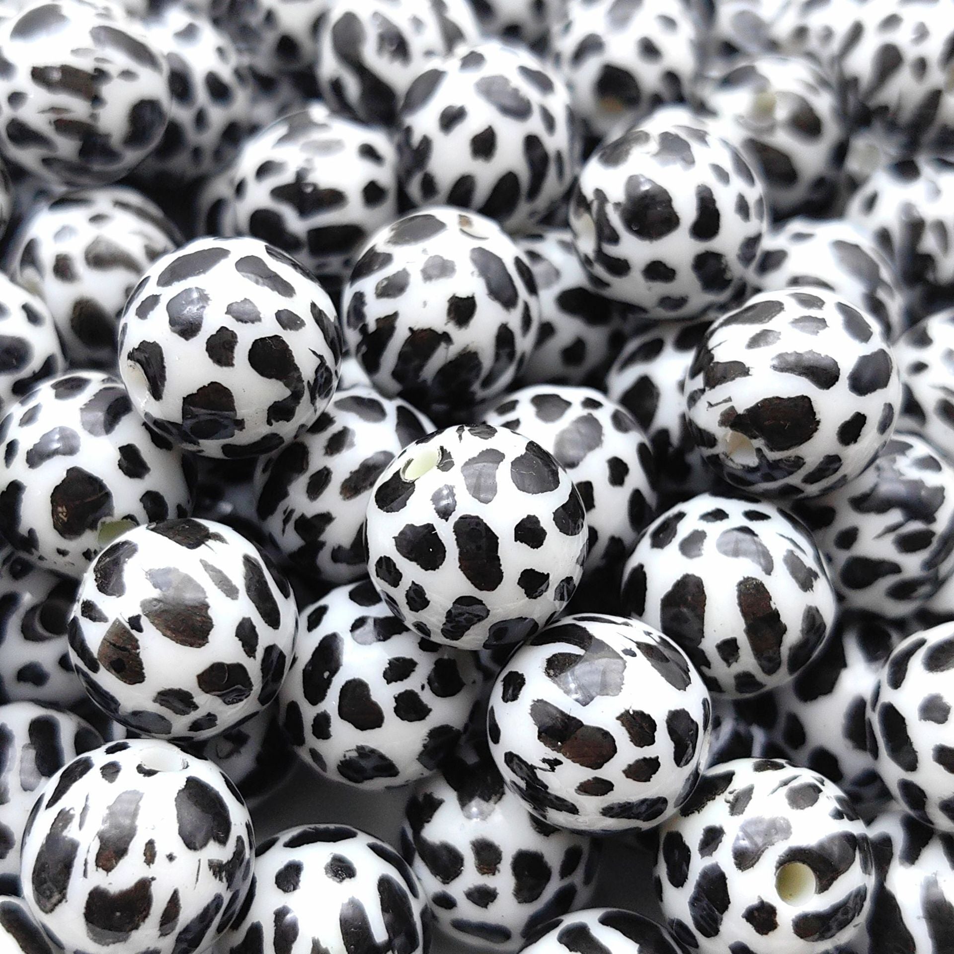 Wholesale  20pcs 16mm  Leopard Beads Plated UV Square Round Acrylic Beads