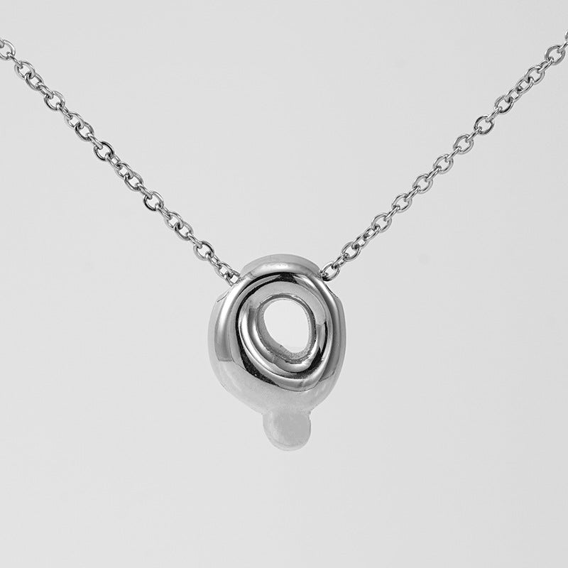 Wholesale Glossy bubble letter necklace for women 26 English letter pendants