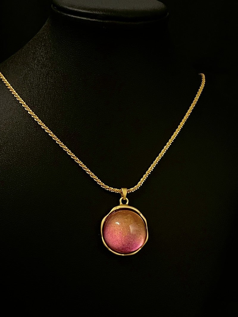 Wholesale Medieval Gradient Pink Copper Necklaces