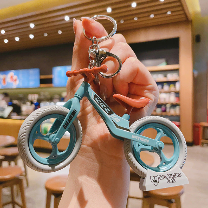 Wholesale Plastic Bicycle Keychain