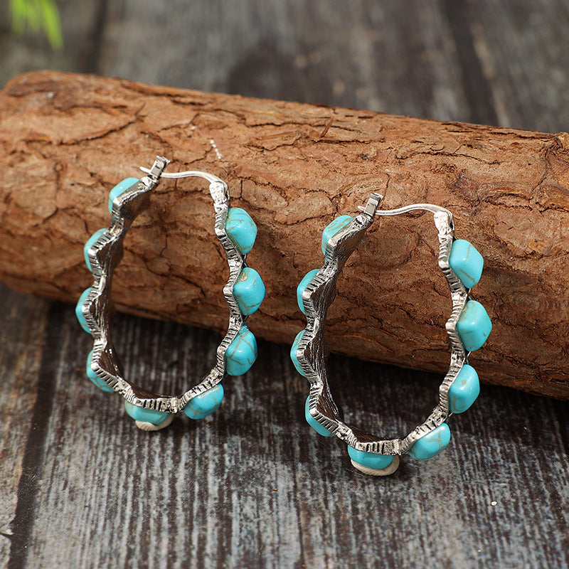 Wholesale Retro Western Turquoise U Shaped Ethnic Earrings Silver Tone Alloy Everyday Wear Jewelry For Women