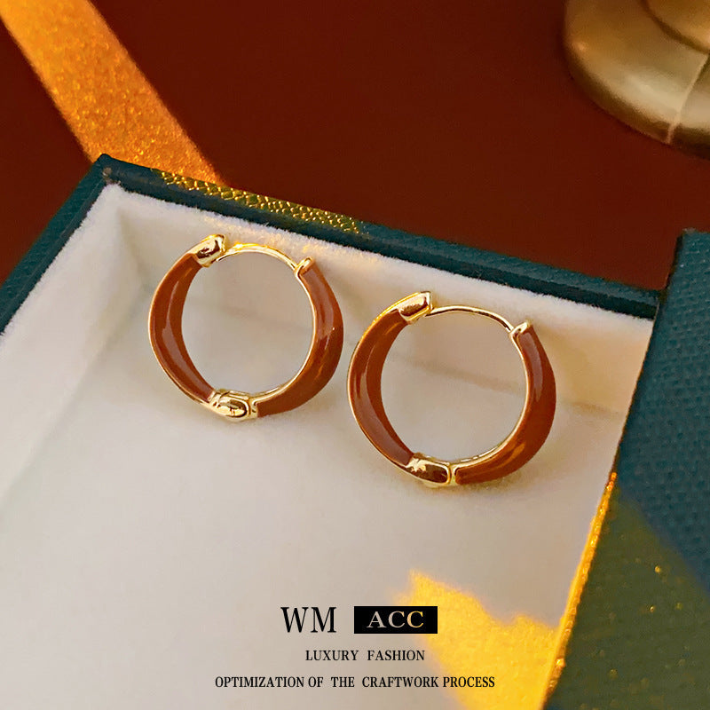 Wholesale Real Gold Electroplating Autumn and Winter Retro Fashion Temperament High-end Round Tiger Eye Stone Earrings