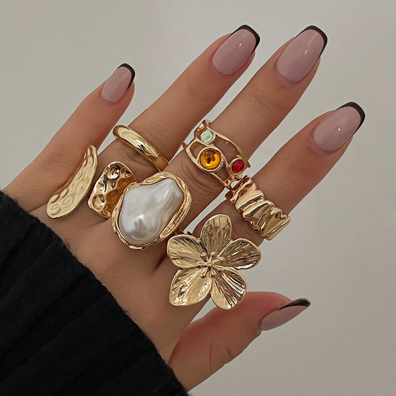 Wholesale  Design Liquid Lava Flower Open Ring Baroque  Pearl Inlaid Gemstone Ring