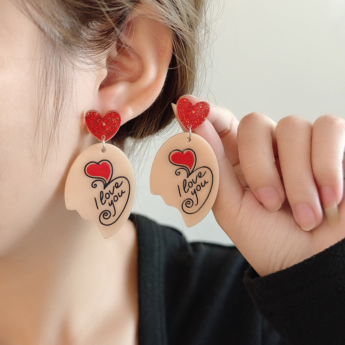 Wholesale Small fresh three-dimensional flower earrings