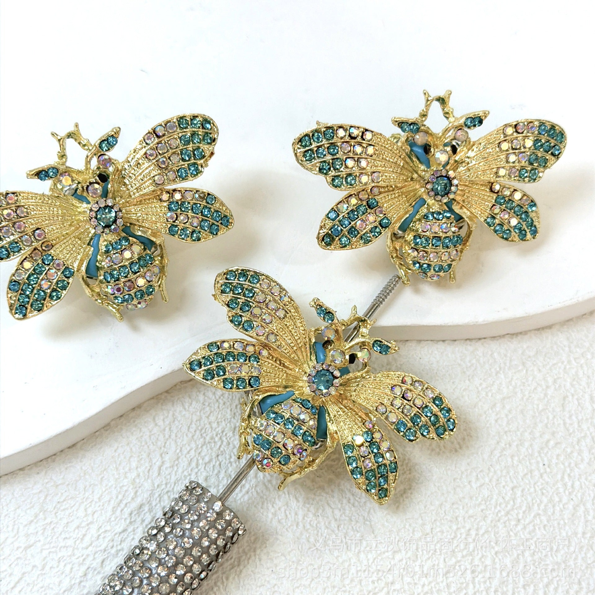 Wholesale Bee inlaid diamond straight hole beads accessory