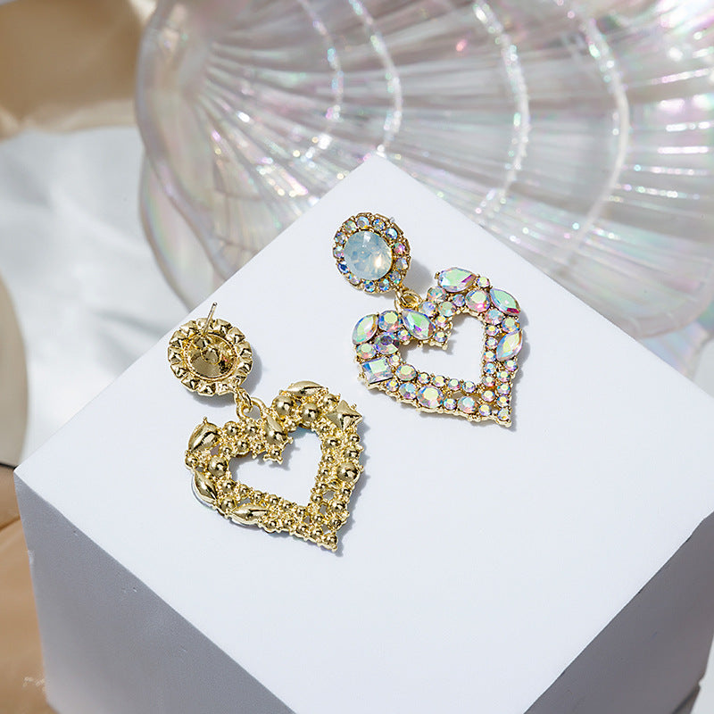 Pendientes de corazón de diamantes de cristal súper brillante al por mayor