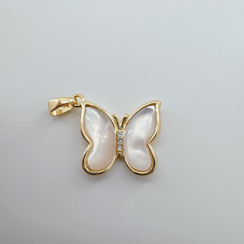 Wholesale 18K Gold Plated Copper Natural White Abalone Butterfly Four Leaf Flower Vintage Oval Pendant